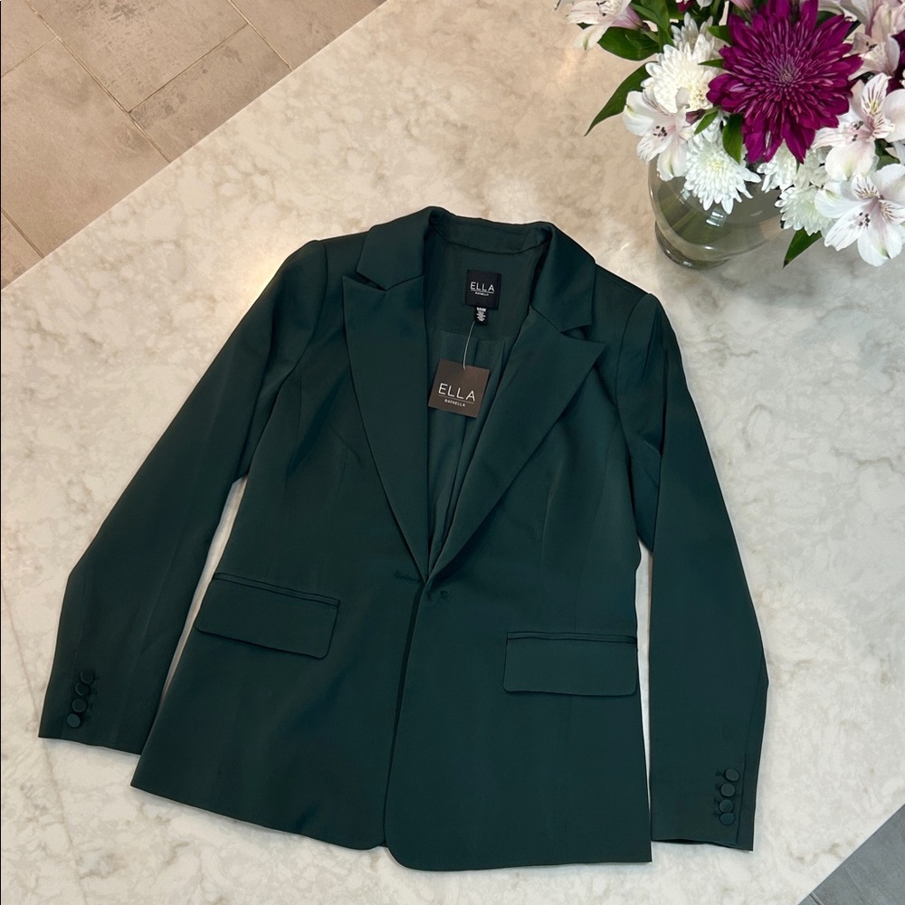 NWT Ella Rafaella Petite Single Breasted Long Sleeve Blazer with Shine